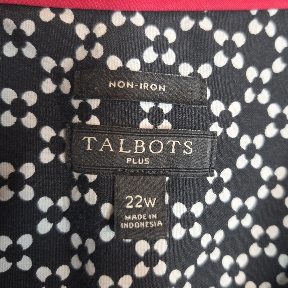 Talbots Plus Non-Iron Popover Blouse Black White Print Size 22W - Picture 4 of 6